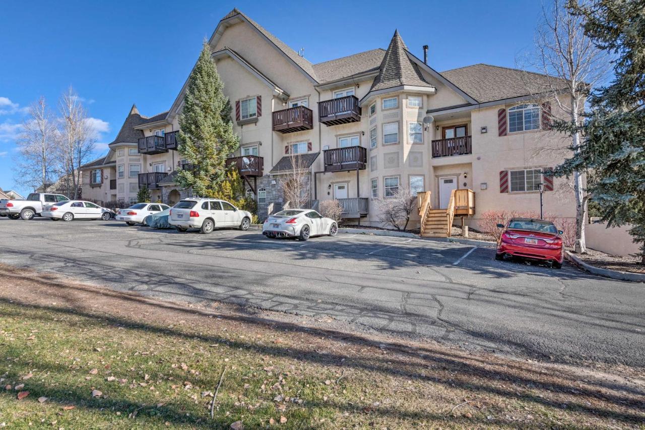 Large, Cozy Midway Studio With Mountain Views! Luaran gambar