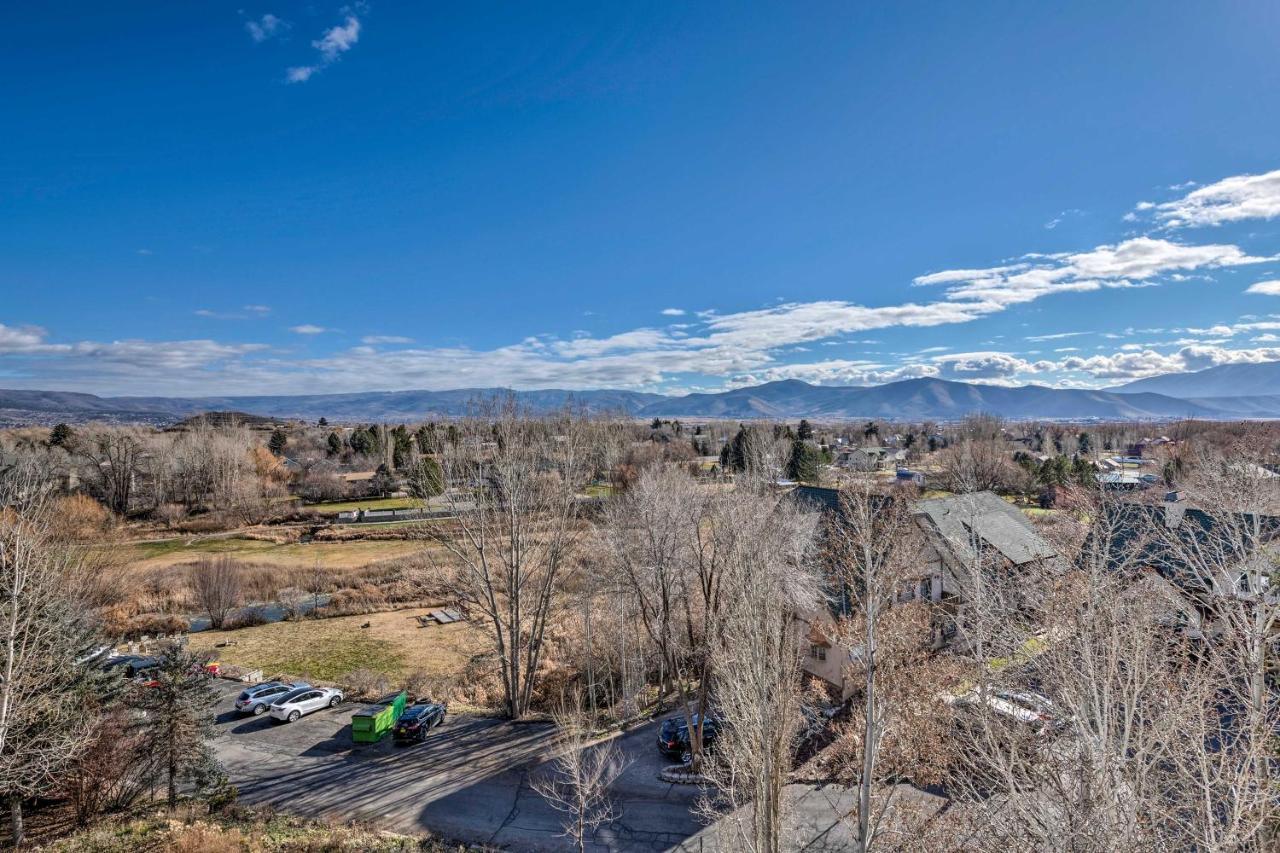 Large, Cozy Midway Studio With Mountain Views! Luaran gambar